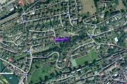 Der violett markierte Wettsteinweg ist ab dem 12. August nur beschränkt begehbar. (Bild: maps.search.ch)