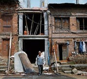 Ein sich im Aufbau befindendes Haus im Erdbebengebiet. (Bild: Navesh Chitrakar/Reuters (Bhaktapur, 21. April 2017))