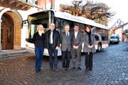 Freuen sich über die Zusammenarbeit (von links): Claudia Zgraggen, Thomas Aschwanden, Michael Roost, Georg Simmen und Tanja Indergand. (Bild Markus Zwyssig)