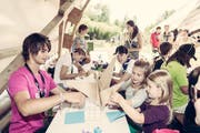 Am Sonntag ist Basteln für die Kleinen angesagt. (Bild: PD / Anja Wurm)
