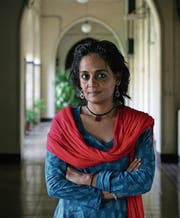Ihr Buch will verwirren und aufrütteln: Arundhati Roy. (Bild: Hindustan Times/Getty (Mumbai, 30. September 2009))
