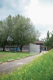 Die Durchgangsstation Steinhausen soll ausgebaut werden. (Bild: Maria Schmid (12. Juni 2017))