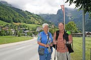 Ferienglück in Engelberg: Schon seit 25 Jahren kommen Wolfgang und Renate Bappert aus Düsseldorf hierher. (Bild: Marion Wannemacher / Neue OZ)