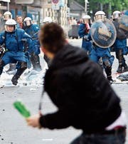 Im vergangenen Jahr hat der Nachrichtendienst 213 linksextrem motivierte Ereignisse erfasst. (Bild: Ennio Leanza/Keystone)