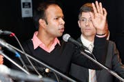 Rupan Sivaganesan, hier bei einer Podiums-Diskussion 2010 um den Kredit zum Neubau des Jugendlokals Galvanik. (Bild: Stefan Kaiser / Neue ZZ)