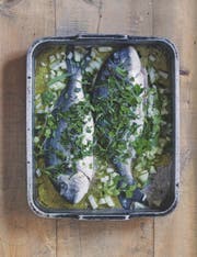 Fische sind und waren stets eine klassische Fastenspeise. (Bild aus: Rezepte und Geheimnisse aus der Klosterküche, AT Verlag)