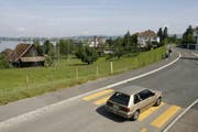 Die Überbauung Roost soll auf diese Wiese bei der Hofstrasse kommen. (Bild Stefan Kaiser/Neue ZZ)