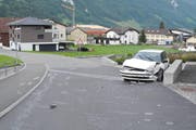 Die Unfallstelle in Muotathal. (Bild Kantonspolizei Schwyz)