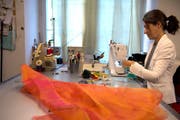 Ob Polsterei, Hutmacherei oder exquisite Kleider: Das traditionelle Handwerk lebt – auch in der Stadt Luzern. (Bild: Nadia Schärli / Neue LZ)