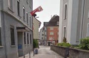 Eingang der Gemeindeverwaltung in Lachen. (Bild: Google Maps)