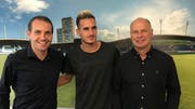 FCL-Sportkoordinator Remo Meyer, Daniel Follonier und CEO Marcel Kälin. (Bild: PD)