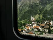 Die Südostbahn möchte künftig die Gotthard-Bergstrecke betreiben. (Bild: KEYSTONE/CHRISTIAN BEUTLER)