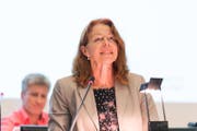 Komiteemitglied Annamarie Bürkli, Präsidentin des Luzerner Lehrerinnen- und Lehrerverbands, sagt: «Das ist alles reine Angstmacherei. Die Sprachinsel ist natürlich ein schönes Schlagwort. Vergessen wird, dass Luzern in vielerlei Hinsicht bereits eine Insel ist. (Bild: Roger Grütter (Luzern, 27. September 2016))