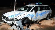 Der Raser rammte auf seiner Fahrt auch ein Polizeiauto. (Bild Kantonspolizei BL)