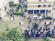 Gewaltbereite Chaoten wüten in der Stadt Luzern in der Voltastrasse. (Bild: Leserbild)
