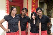 Die Restaurant-Crew des «Masala», das Ende März schliesst. (Bild: www.reginadepaolis.ch)