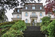 Die 1786 erbaute Villa Krämerstein ist baulich nicht mehr in einem guten Zustand. (Bild: Nadia Schärli (Horw, 1. Mai 2017))