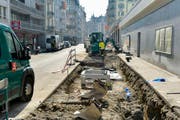 Vorarbeiten im März 2016 an der Winkelriedstrasse in der Stadt Luzern. (Bild Stadt Luzern)