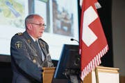 Das Verteidigungsdepartement stellte Oberfeldarzt Andreas Stettbacher Ende 2016 überraschend frei. (Bild: PD)