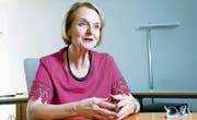 Renate Falk übergibt die Leitung der Sozialberatung Leuchtturm. (Bild: Werner Schelbert (Zug, 29. August 2017))