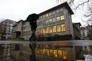 Zentral- und Hochschulbibliothek in der Luzerner Neustadt. (Bild: Archiv Philipp Schmidli / Neue LZ)