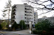 Die beiden Gemeinderäte Matthias Senn und Lothar Sidler dürfen ihr Honorar als Verwalungsräte der Krienser Heim AG behalten. Im Bild: Das Alterszentrum Grossfeld in Kriens. (Bild: Corinne Glanzmann (1. Februar 2016, Kriens))