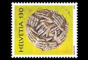 Die von Hans Erni gestaltete Briefmarke «Menschenhand». (Bild pd)