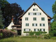 Der Zurlaubenhof mit der Kapelle, die dem heiligen Konrad gewidmet ist. (Bild: Andreas Z'graggen)