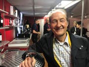 Oswald Weber bei seinem diesjährigen Besuch an der Zuger Messe. (Bild: Charly Keiser)