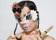 Björk ist immer wieder auch für visuelle Überraschungen gut. (Bild: PD)