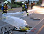 Die Freiwillige Feuerwehr Zug im Einsatz. (Bild: FFZ Zug)