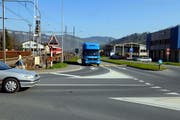 Der Töffahrer fuhr von der Bahnhofstrasse (l.) in die Engelbergstrasse. (Archivbild Corinne Glanzmann/Neue OZ)
