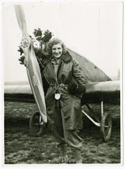 Margaret Fusbahn mit ihrem Klemm-Flugzeug, Böblingen 1930. (Bild: Haus der Geschichte Baden-Württemberg)