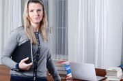 Carmen Meier hat zum Abschluss ihres Masterstudiums eine Arbeit über Lehrvertragsabbrüche geschrieben und die Hintergründe analysiert. (Bild: Stefan Kaiser / Neue ZZ)