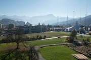 Auf dem Areal Mattenhof soll bis 2019 die Pilatus Arena entstehen. Die fünf grössten Luzerner Gemeinden halfen bei der Projektkoordination im Rahmen des Projekts K5 mit. (Bild: KEYSTONE/Urs Flueeler)