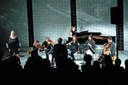 Das Ensemble Helix bestritt am Samstagabend im Neubad den Abschluss des Festivals «Szenenwechsel». (Bild Boris Bürgisser)