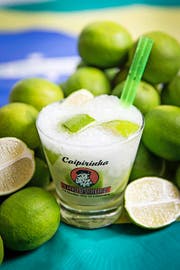 Ein Caipirinha, gemixt von Ewa in der Churrascaria Do Sul an der Zürichstrasse 66 in Luzern. (Bild: Manuela Jans (Neue Luzerner Zeitung))