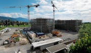 Die Bauarbeiten für die erste Etappe schreiten voran. (Bild: Stefan Kaiser (Baar, 26. Juni 2017))
