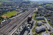 Kommen nun noch mehr Firmen in den Kanton Zug? Die Regierung will die Gewinnsteuern unter das Niveau des Kantons Luzern senken. (Bild: Stefan Kaiser / Neue ZZ)