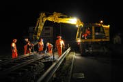 Die Zentralbahn erneuert zwischen Stans und Dallenwil die Geleise. (Bild: Archiv Corinne Glanzmann / Neue NZ)