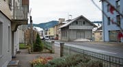 Das Spritzenhaus steht zurzeit leer – aber nicht mehr lange. (Bild: Maria Schmid (Menzingen, 21. November 2017))