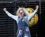 Gardi Hutter als Maus in «So ein Käse». (Bild: Stefan Kaiser (Zug, 17. März 2017))