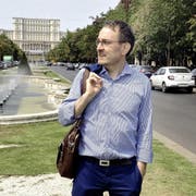 Hochschuldozent Michael Derrer in Bukarest. Bild: PD (Bild: pd)