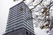 Das Hochhaus an der Müligasse in Zug. (Bild: Werner Schelbert)