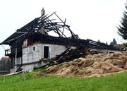 Das abgebrannte Haus in einer Luzerner Landgemeinde. (Bild: PD)
