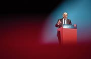 SPD-Chef Martin Schulz hatte gestern am Parteitag in Bonn einen schweren Stand vor den Delegierten. (Bild: Lukas Schulze/Getty (21. Januar 2018))