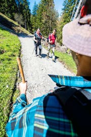 Immer mehr Menschen zieht es zum Wandern in die Natur. So wie hier am Pilatus im Gebiet Alpgschwänd oberhalb von Hergiswil. (Bild Roger Grütter)