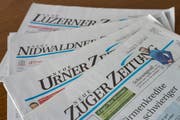 Die Neue Luzerner Zeitung und ihre Regionalausgaben legten um gut 8000 Leser zu. (Bild: Keystone / Ennio Leanza)