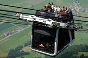 Die Cabrio-Bahn aufs Stanserhorn profitierte von Bundesgeldern. (Archivbild Boris Bürgisser)