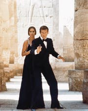 Der wohl beste Bond-Film mit Roger Moore: «Der Spion, der mich liebte» (1977). Mit Barbara Bach als russische Agentin. (Bild: Getty)